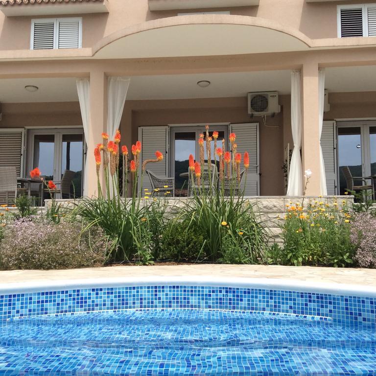 Apartments Raskovic Radanovići Exteriör bild